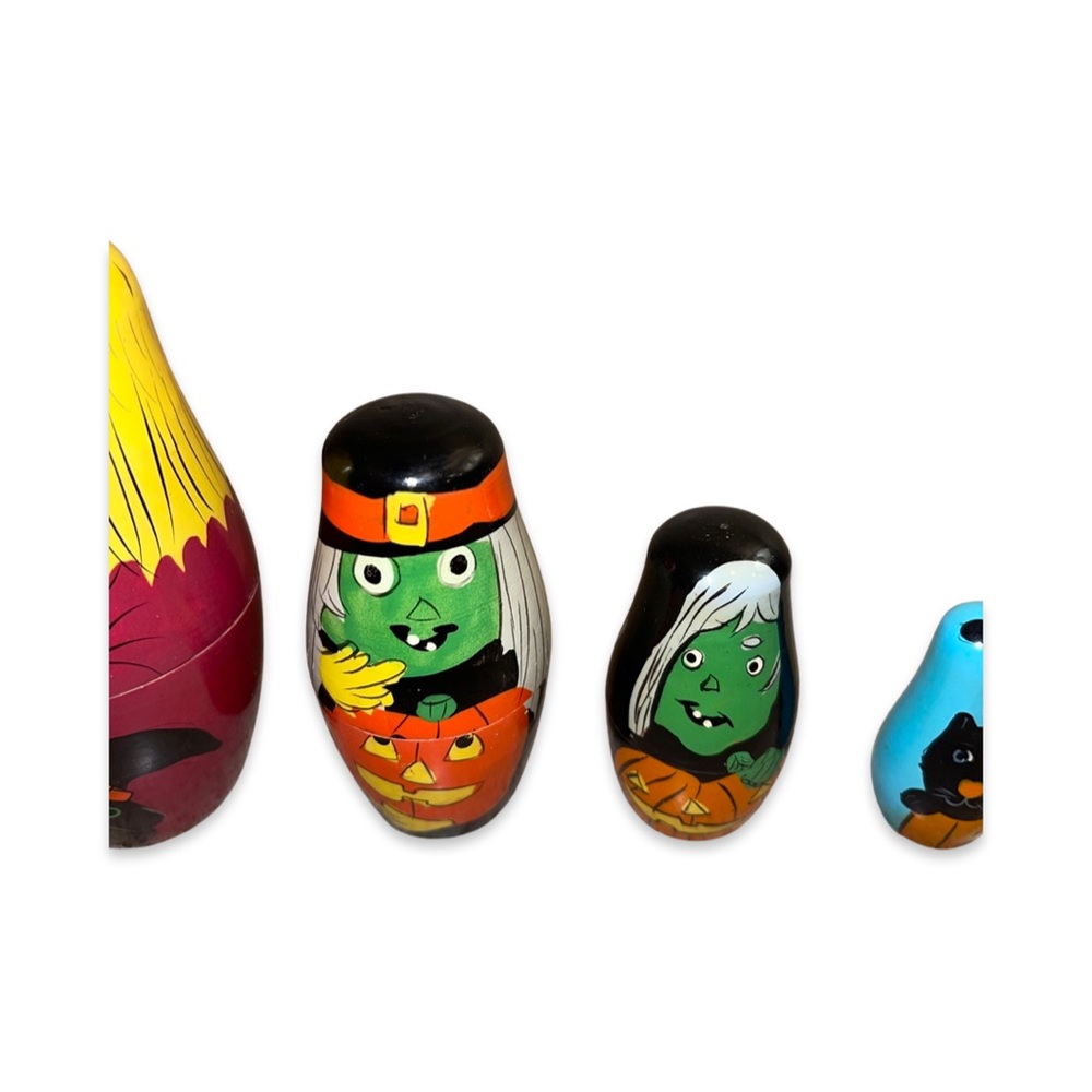 Vintage Hand Painted Witch Nesting Dolls: 5 Piece Halloween Decor Set: Rare - Picture 4 of 5